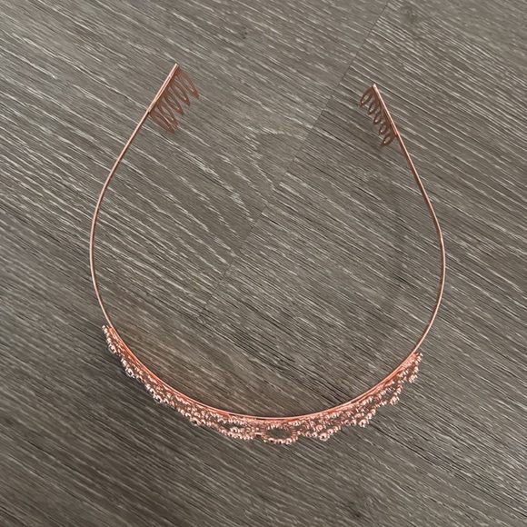 30th Birthday RoseGold Tiara - Picture 4 of 4